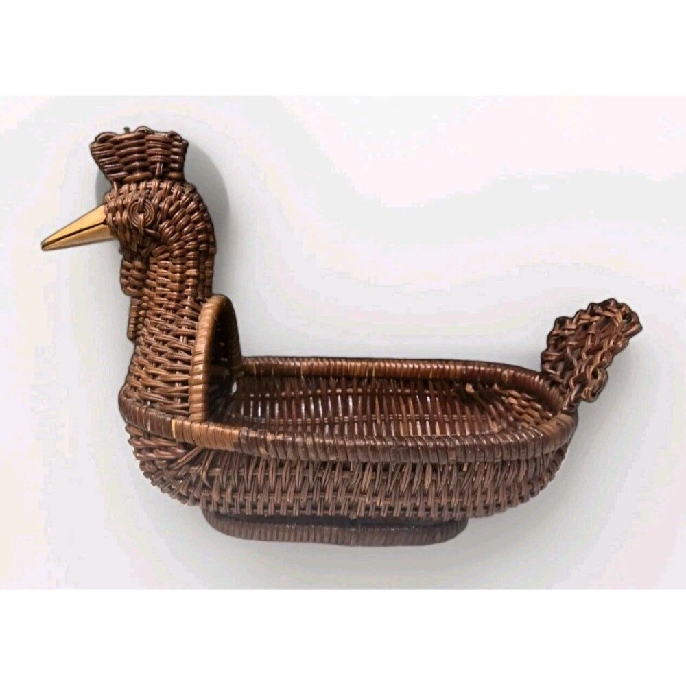 Vintage Wicker Rattan Rooster Chicken Basket Planter Handwoven Farmhouse Decor